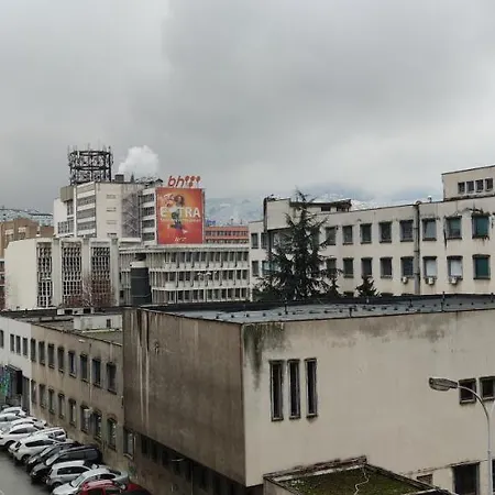 Bombon-trajno Zatvoreno Apartament